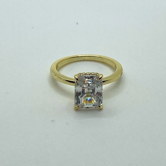 Sterling Silver Gold Plated Emerald Cut Cz Ring Sz 5.25 - Picture 2 of 9